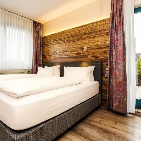 Hotel & Wirtshaus Hansen Bergisch Gladbach Exterior photo